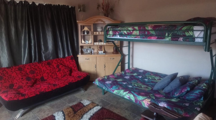 6 Bedroom Property for Sale in Sasolburg Free State